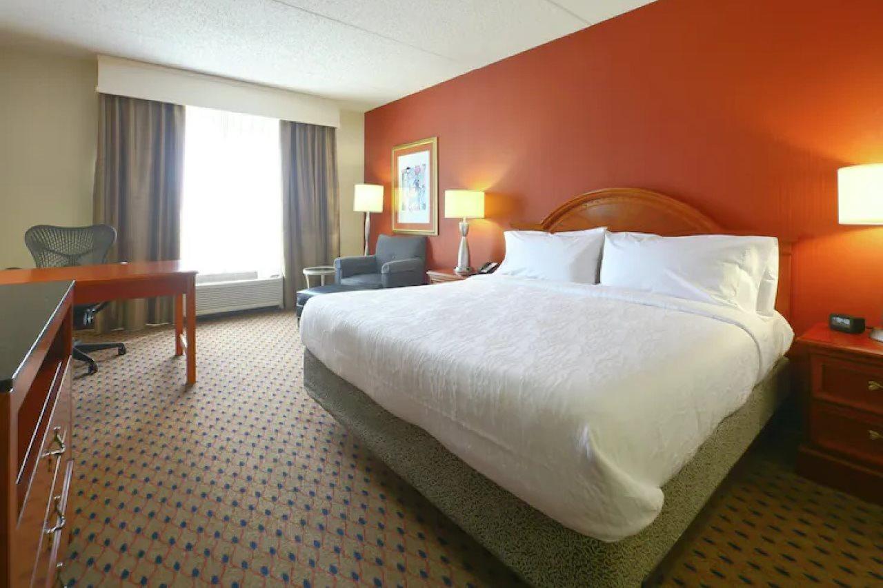Hilton Garden Inn Secaucus/Meadowlands Экстерьер фото