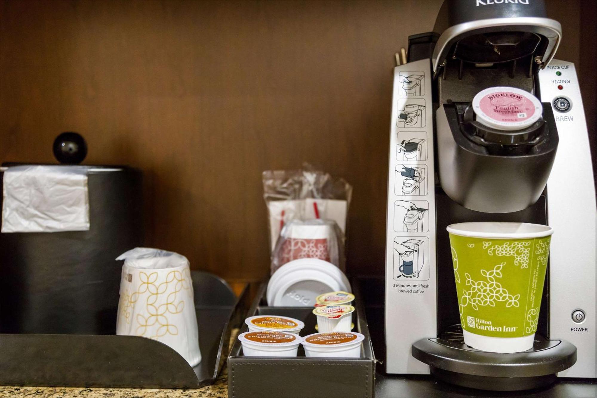 Hilton Garden Inn Secaucus/Meadowlands Экстерьер фото